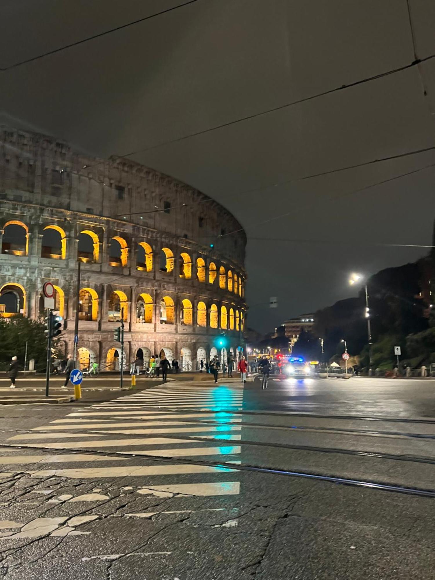 Al Colosseo Appartamento Vintage Rzym Zewnętrze zdjęcie